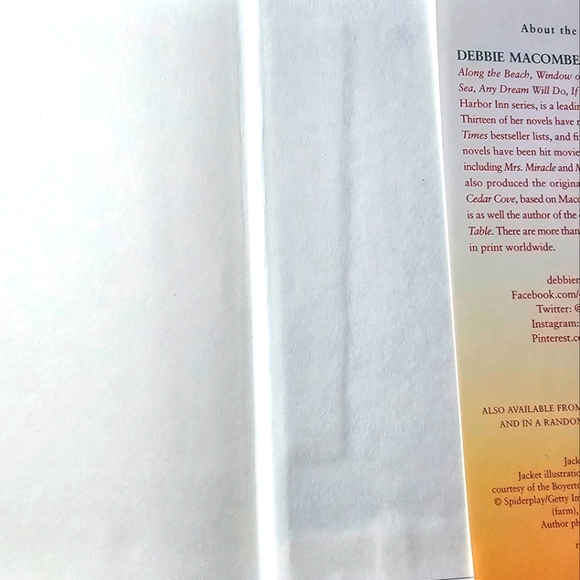 NWOT "JINGLE ALL THE WAY" DEBBIE MACOMBER - Picture 5 of 6